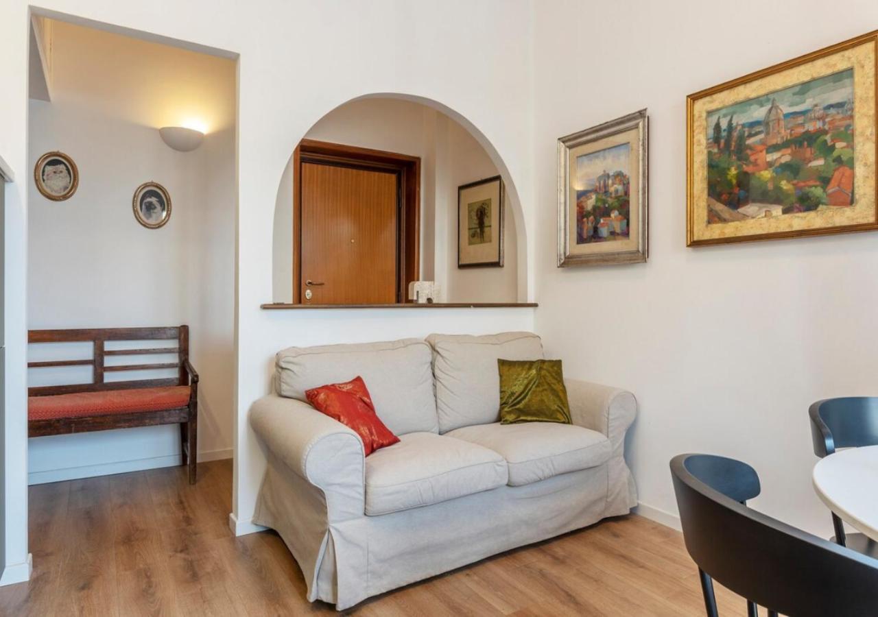 Elegant, With Private Terrace Next To The Vatican 罗马 外观 照片